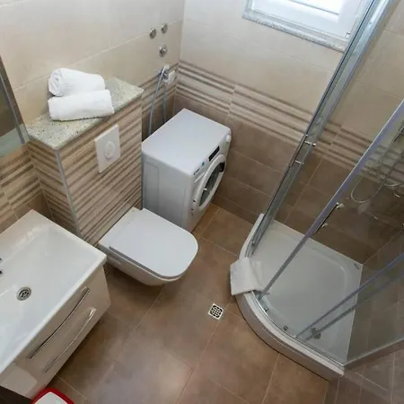 Vladimir #4 Apartamento Makarska