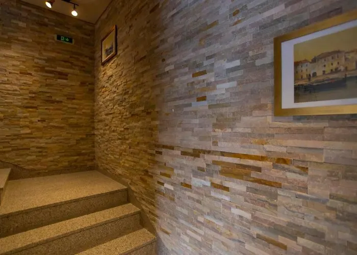 Vladimir #4 Makarska