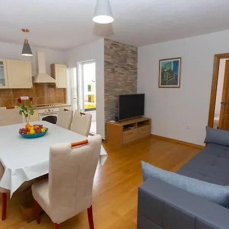 Vladimir #4 Διαμέρισμα Μακάρσκα